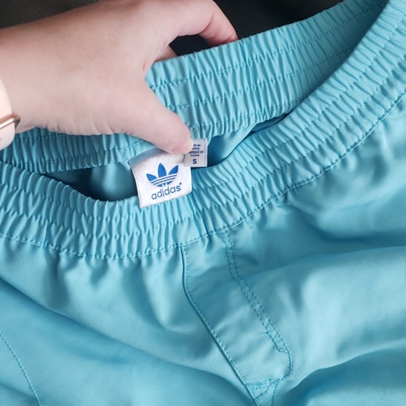 Adidas shorts - Picture 3 of 6